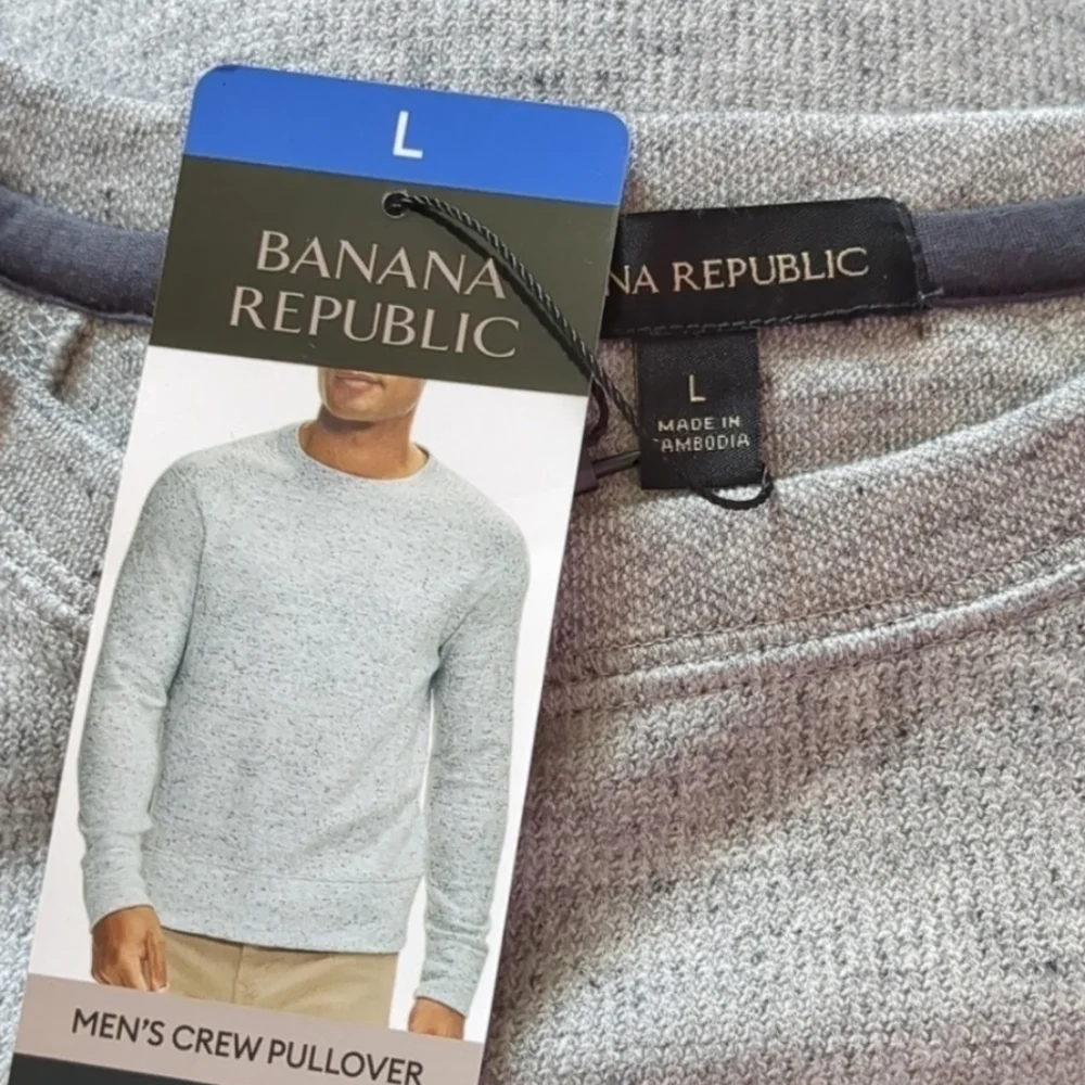 Banana Republic ships knit from